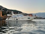 Azimut 75