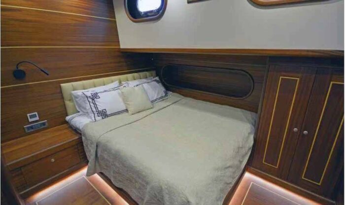 Carpe Diem Coral Yacht - Image 18