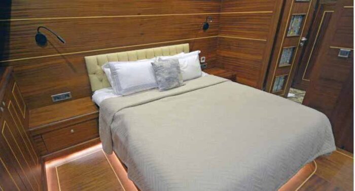 Carpe Diem Coral Yacht - Image 19