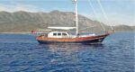 Carpe Diem Coral Yacht