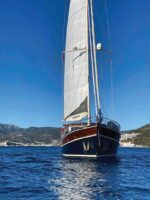 Carpe Diem Coral Yacht - Image 2