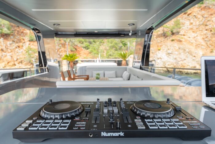 Bodrum Serenity Yacht - Image 18