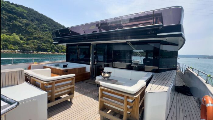 Ultra Luxury Catamaran - Image 19