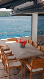 Ultra Luxury Catamaran - Image 34