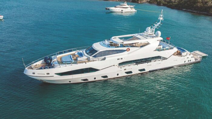 Ariela Yacht - Image 1
