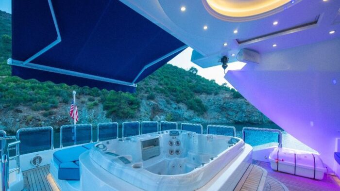 Ariela Yacht - Image 20