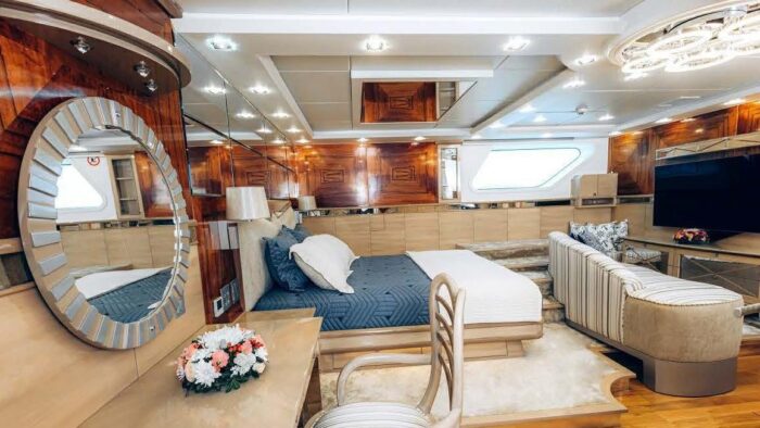 Ariela Yacht - Image 34