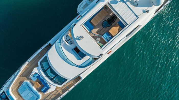 Ariela Yacht - Image 5