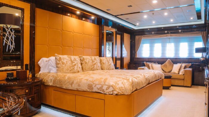 Mangusta 165 - Image 15