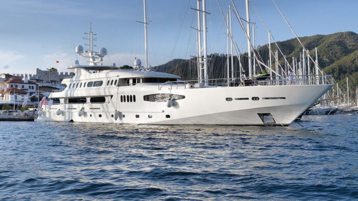 Super Yacht - Image 1